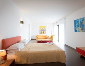 villa-punta-di-spano-28