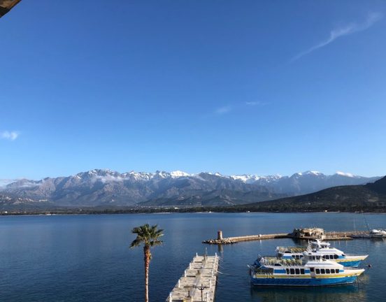 Appartement vue imprenable sur la mer