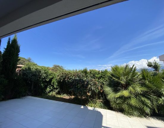 Agréable T3 avec terrasse et jardin