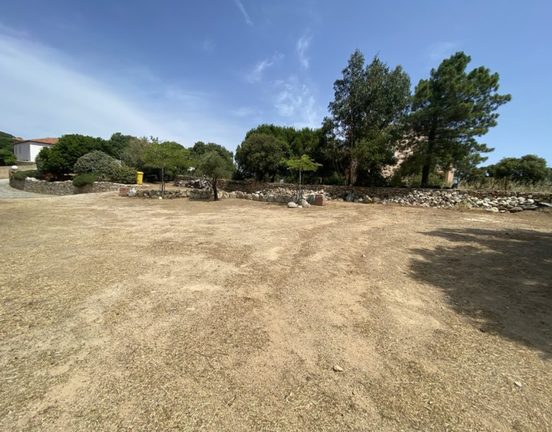 Beau Terrain Calvi